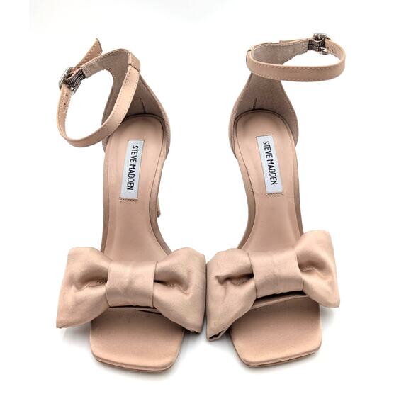 Steve Madden Trusty Ankle Strap Heel Sandal Women's Blush Satin Size US5.5M EU36 - Picture 2 of 13